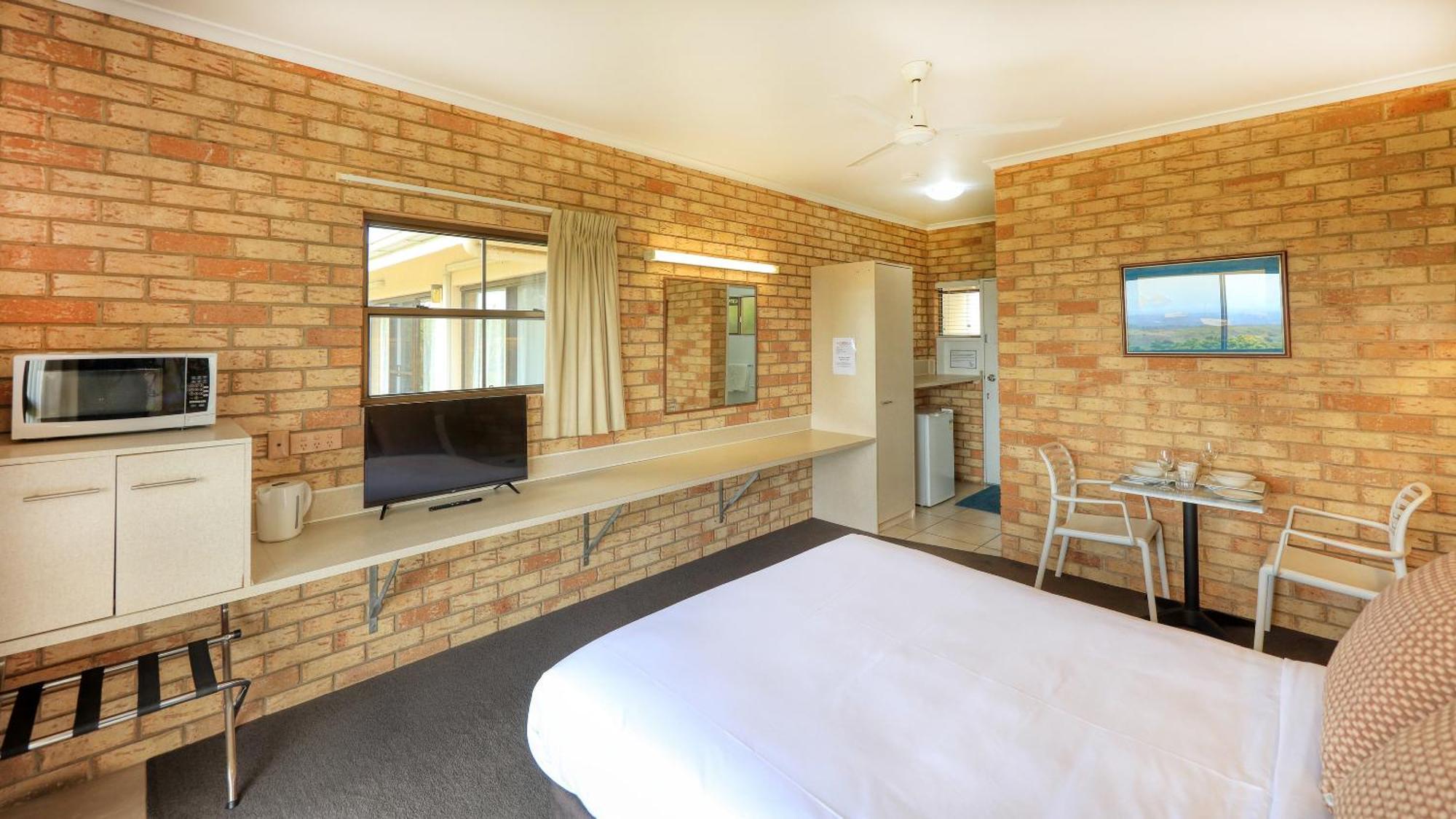 Maleny Views Motel Экстерьер фото